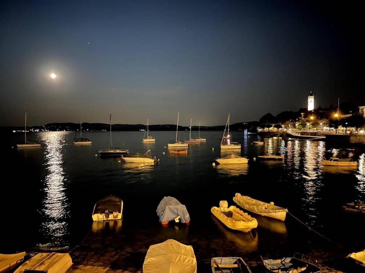 Appartamento Al Lago Lesa Exterior foto