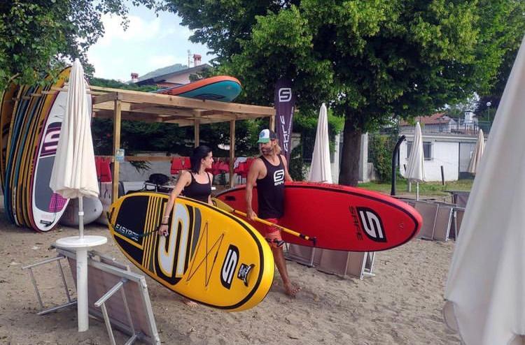 Appartamento Al Lago Lesa Exterior foto